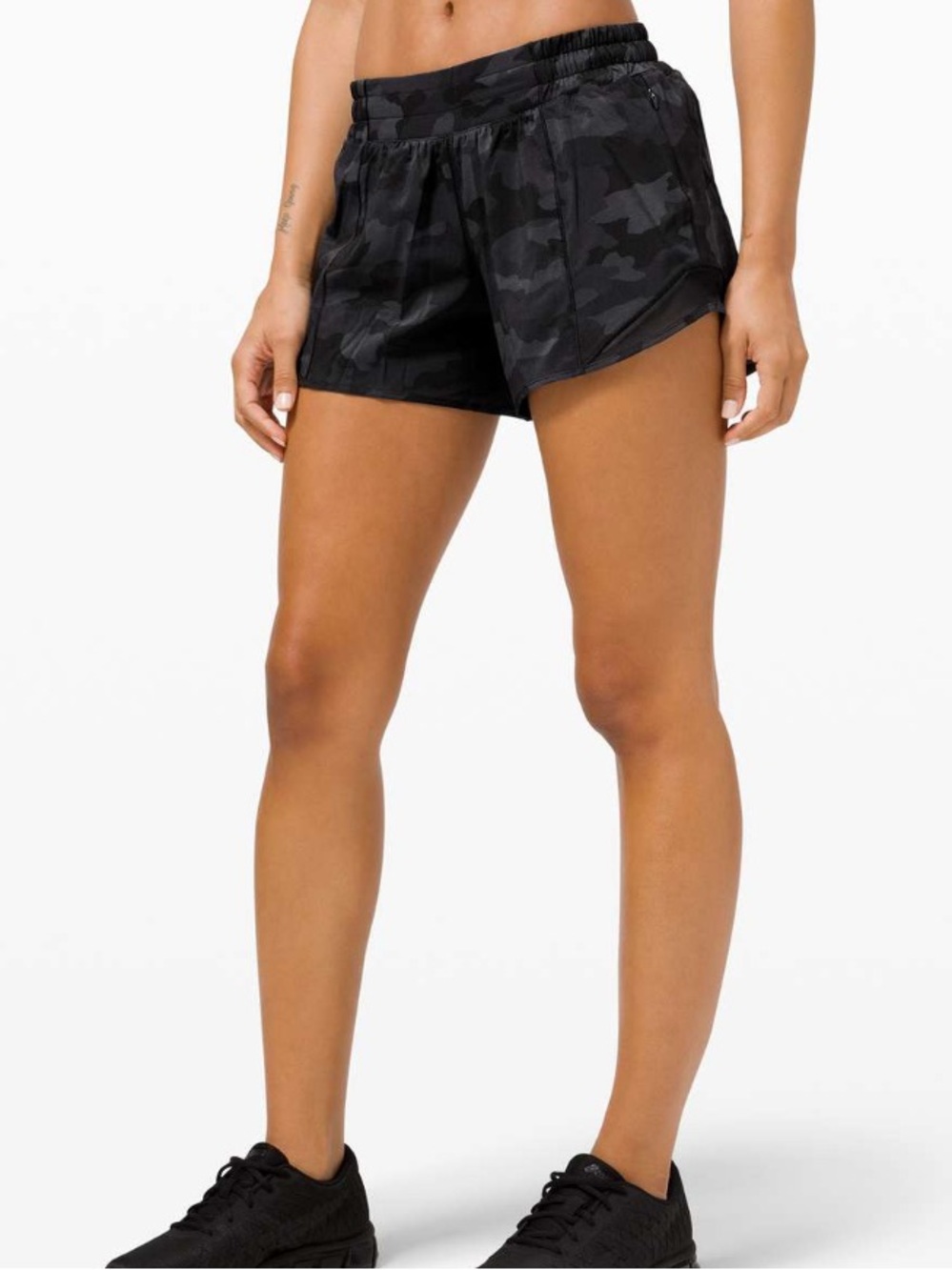 Lululemon Hotty Hot Short II *Long 4" Heritage 365 Camo Deep Coal Multi / Black